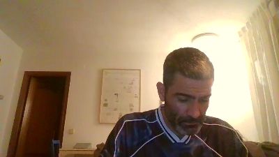 hotreds webcam cam4 model stream image