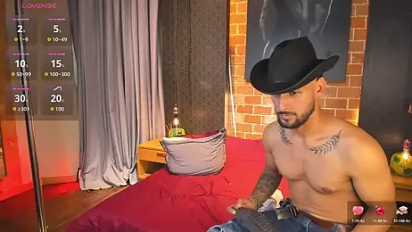 MarcoVitto webcam model stream image