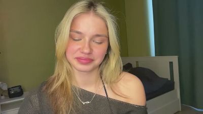 LindseyWatah webcam model stream image