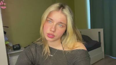 LindseyWatah webcam model stream image