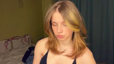 LindseyWatah webcam cam4 model stream image