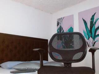 Harley Moore webcam model stream image