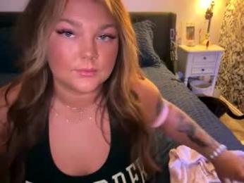 interracialfun379687 webcam model stream image