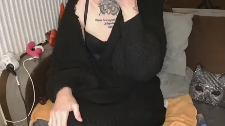 liloucamchaudee webcam model stream image