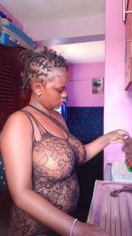 Hidden_secret4 webcam model stream image