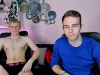 astren_villo webcam model stream image
