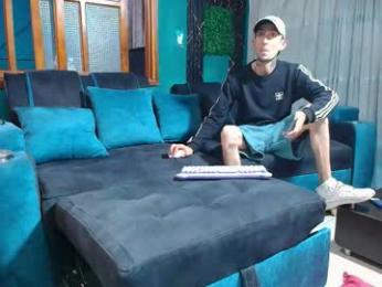 alexaandtom webcam model stream image