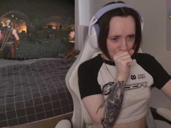 LunaL0ve webcam model stream image