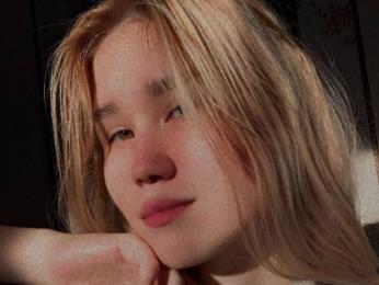 LucileCarter webcam livejasmin model stream image