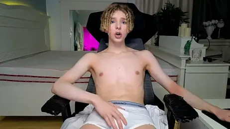 Kudi_Minnt webcam stripchat model stream image