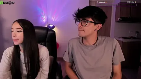 Mikeyvioleta_ webcam model stream image