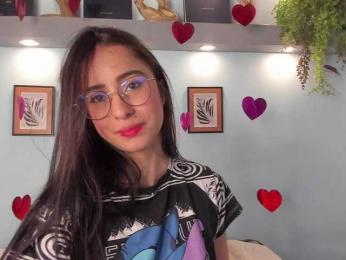 alanamartinez webcam bongacams model stream image