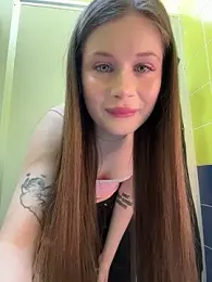 KnockKnock- webcam model stream image