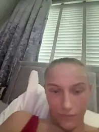 Milssweetx webcam model stream image