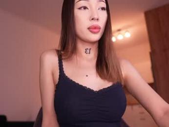 sharlin_13 webcam chaturbate model stream image