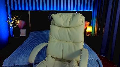 DalorasLin webcam model stream image