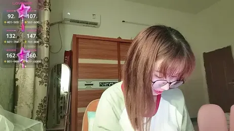 Lili_666 webcam stripchat model stream image