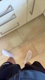 moki_072 webcam cam4 model stream image