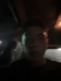 Yooo17 webcam model stream image