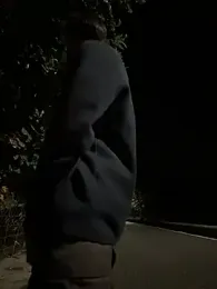 Yooo17 webcam model stream image