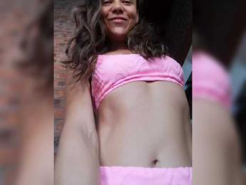 Malisha8 webcam bongacams model stream image