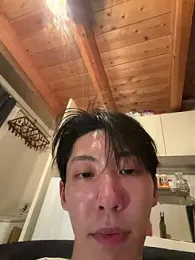 akty233 webcam model stream image