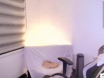 nicolthompsonn webcam model stream image