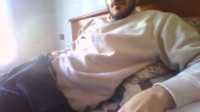 Alvarobcn34 webcam model stream image