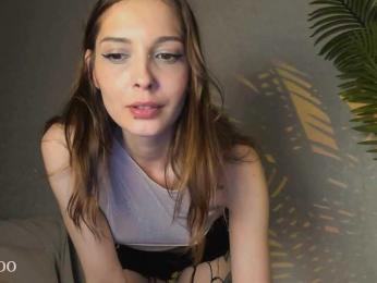 Maribett webcam bongacams model stream image