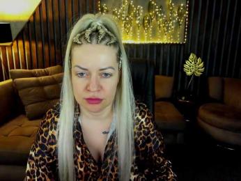 AnnaSnow webcam model stream image