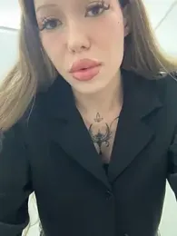 babydolll webcam model stream image