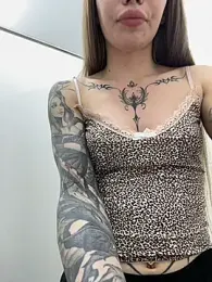 babydolll webcam model stream image