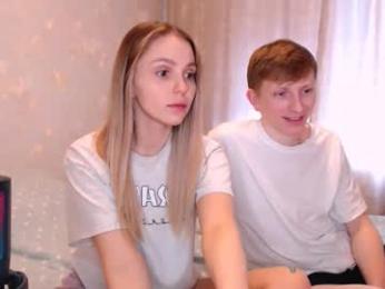 julsweet webcam model stream image