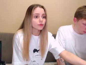 julsweet webcam model stream image