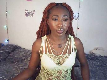 LeylieCandy webcam model stream image