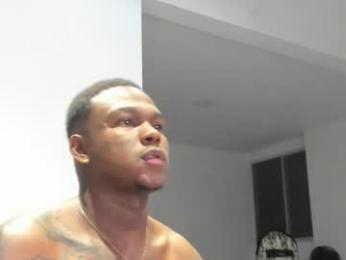 troykhalil webcam model stream image