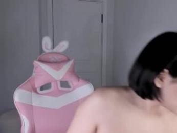 ichigo_o webcam model stream image