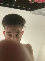 Dondeloquieras4 webcam model stream image