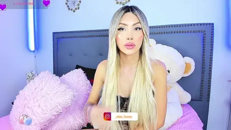 ale_lovee webcam stripchat model stream image