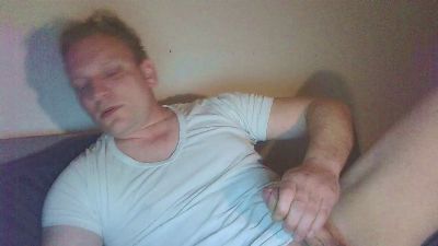Mickxll webcam model stream image