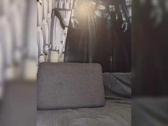 Vetka-konfetka webcam model stream image