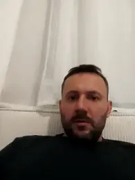 defaktor webcam stripchat model stream image