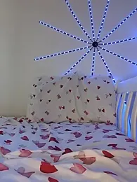 Nancy-Pink webcam model stream image