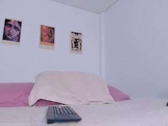 agathauwuart webcam model stream image