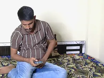 HotXKrish webcam model stream image