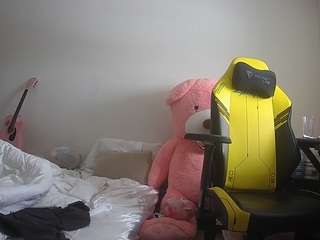 voyeurcam-sexy-little-ana-01 webcam model stream image