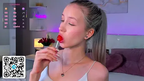 Anellyball webcam model stream image