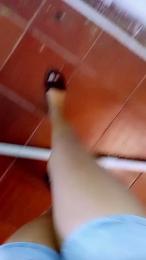 Scarlett_pee webcam model stream image