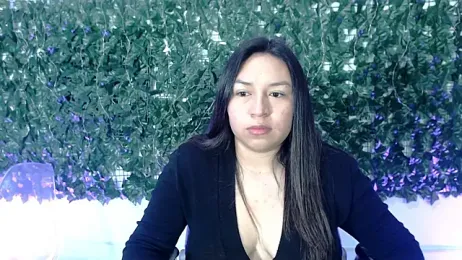 BellaRoux1 webcam model stream image