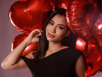 LiaValtori webcam model stream image